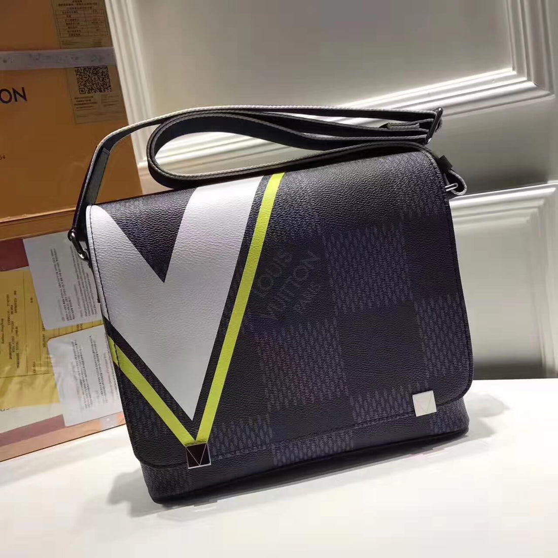 Louis Vuitton District PM Messenger Bag Damier Cobalt Canvas Yellow