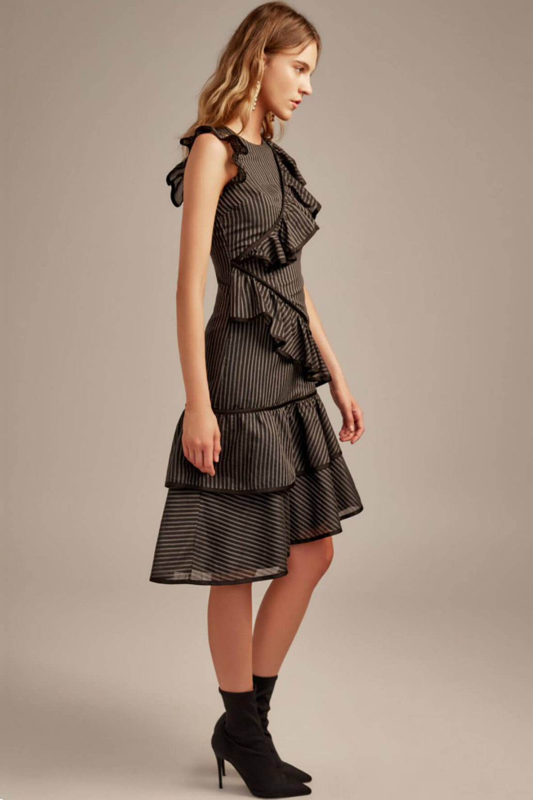 Young Hearts Midi Dress