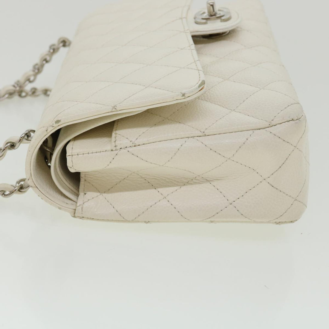 Chanel Matelasse Double Flap Chain Shoulder Bag Caviar Skin White CC Auth knn085