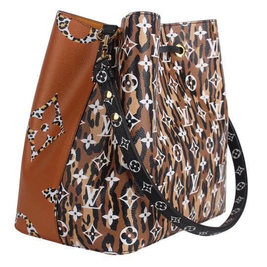 Louis Vuitton | NeoNoe Monogram Giant Jungle | M44717