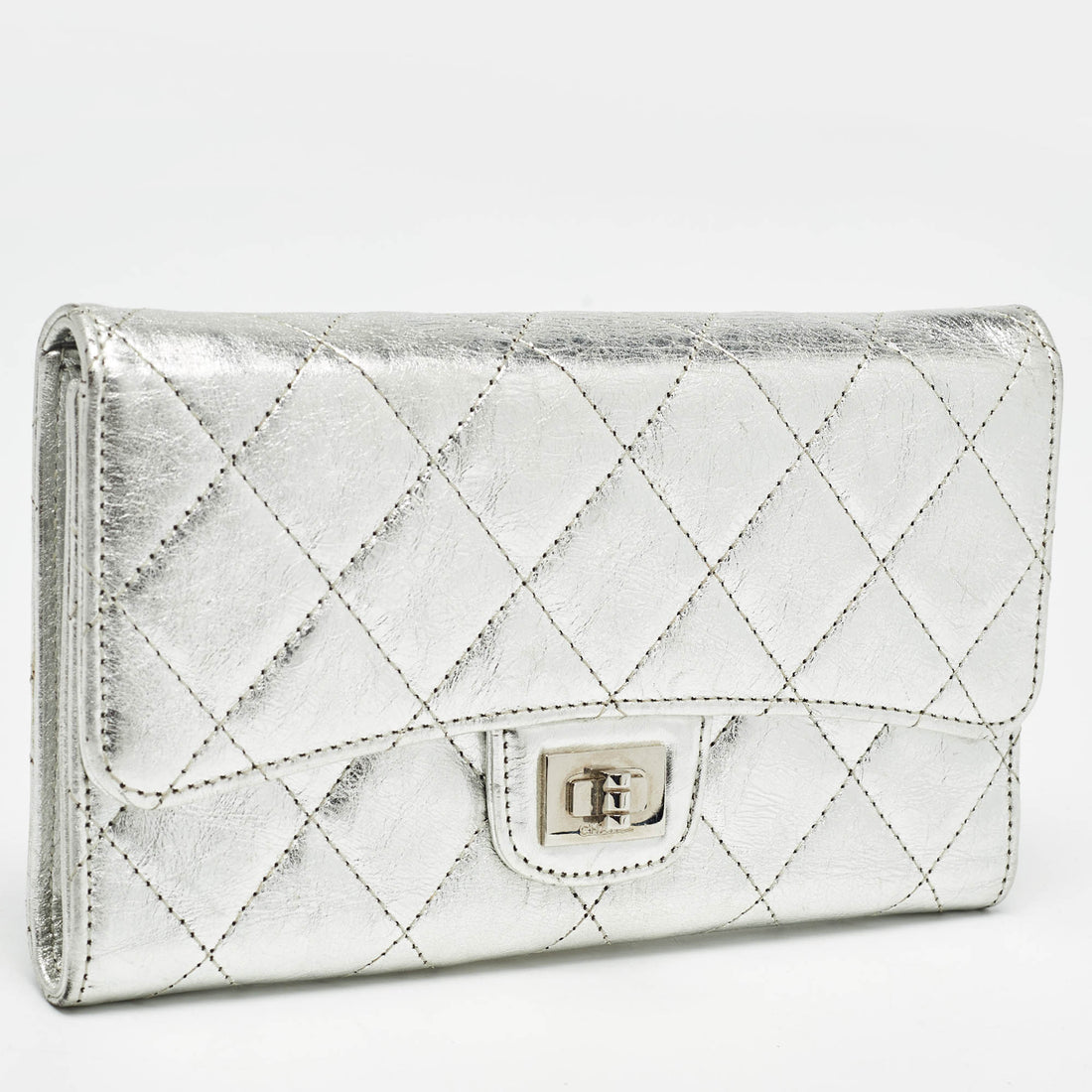 CHANEL Silver Quilted Patent Leather Reissue Continental Wallet