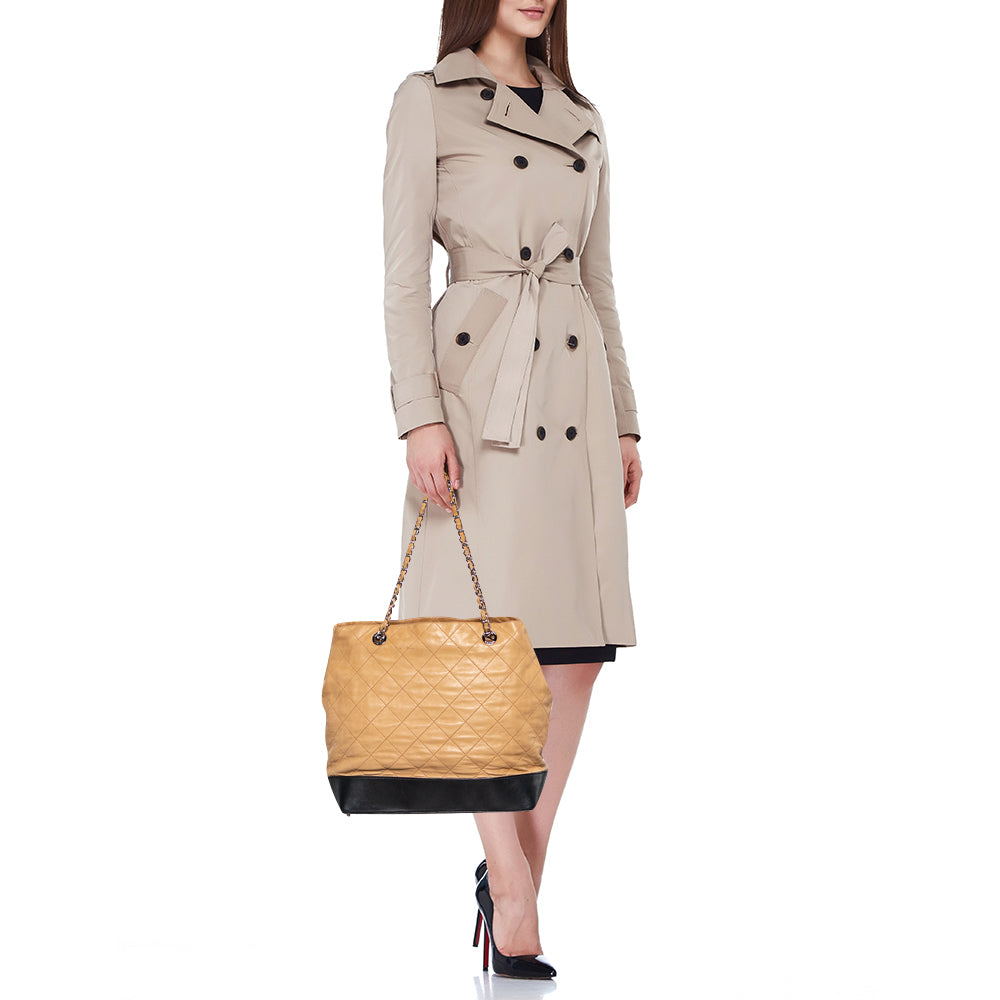 Chanel Beige/Black Quilted Leather CC Chain Link Tote