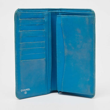 CHANEL Teal Quilted Patent Leather L Yen Wallet