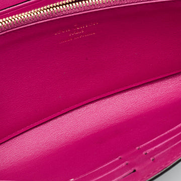 LOUIS VUITTON Black Taurillon Leather Capucines Wallet