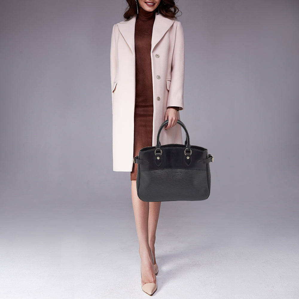 LOUIS VUITTON Black Epi Leather Passy PM Bag