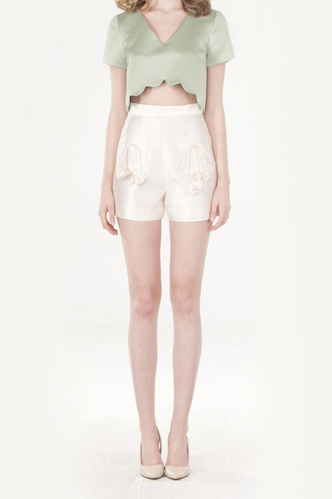 Hawthorn Shorts White