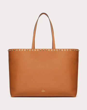 Valentino Garavani Rockstud tote bag in grainy calfskin leather