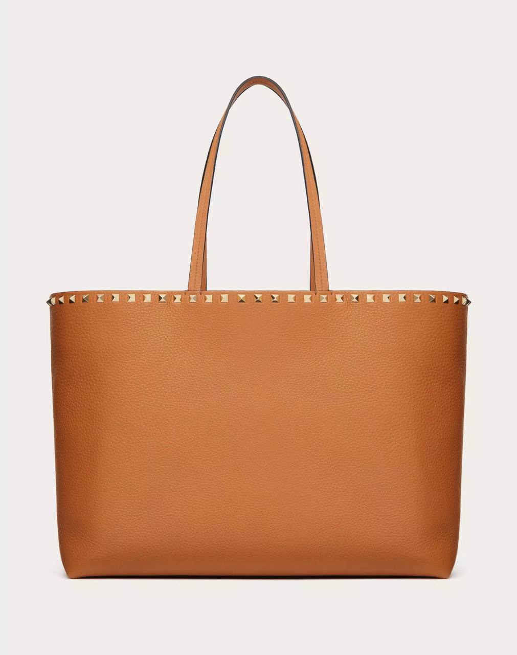Valentino Garavani Rockstud tote bag in grainy calfskin leather