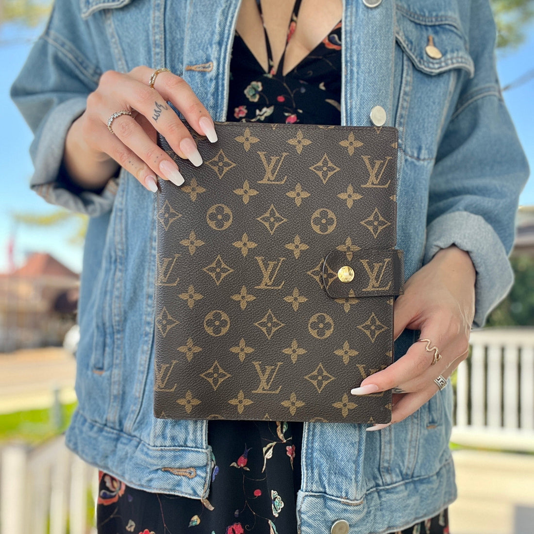 Louis Vuitton Monogram Large Ring Agenda Cover