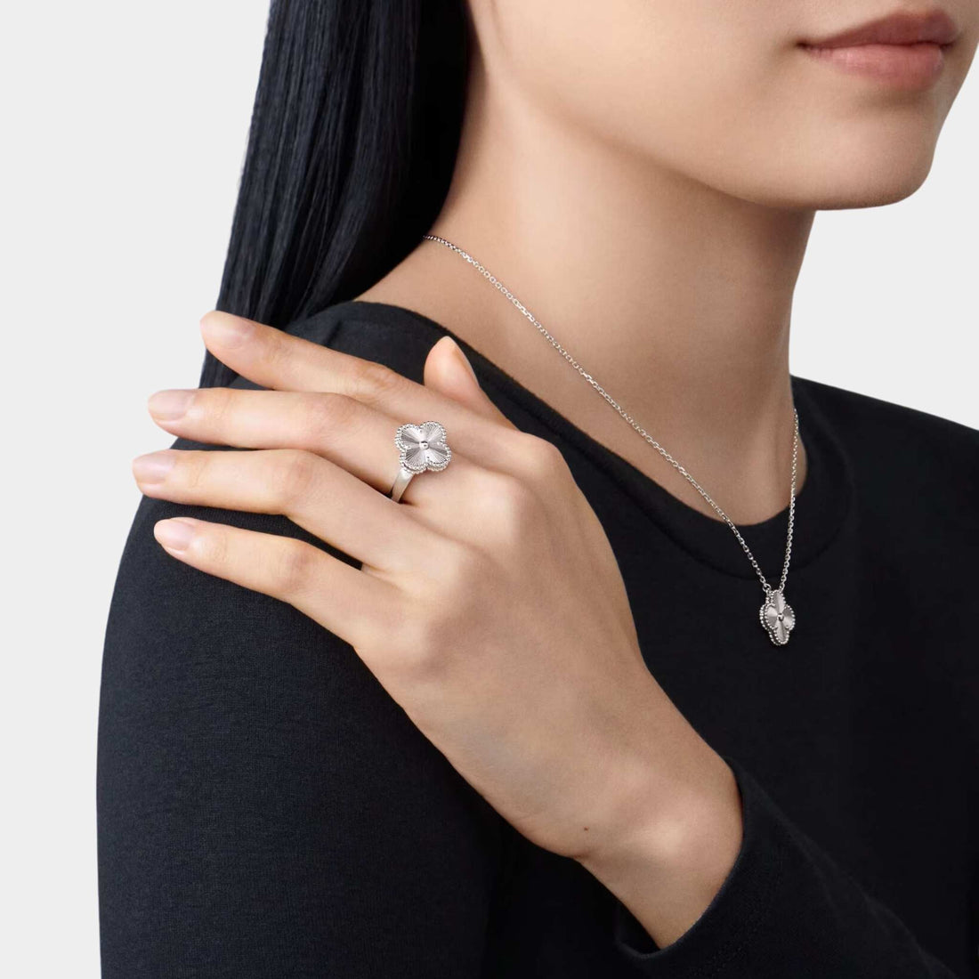 Alhambra Vintage Alhambra Ring White Gold