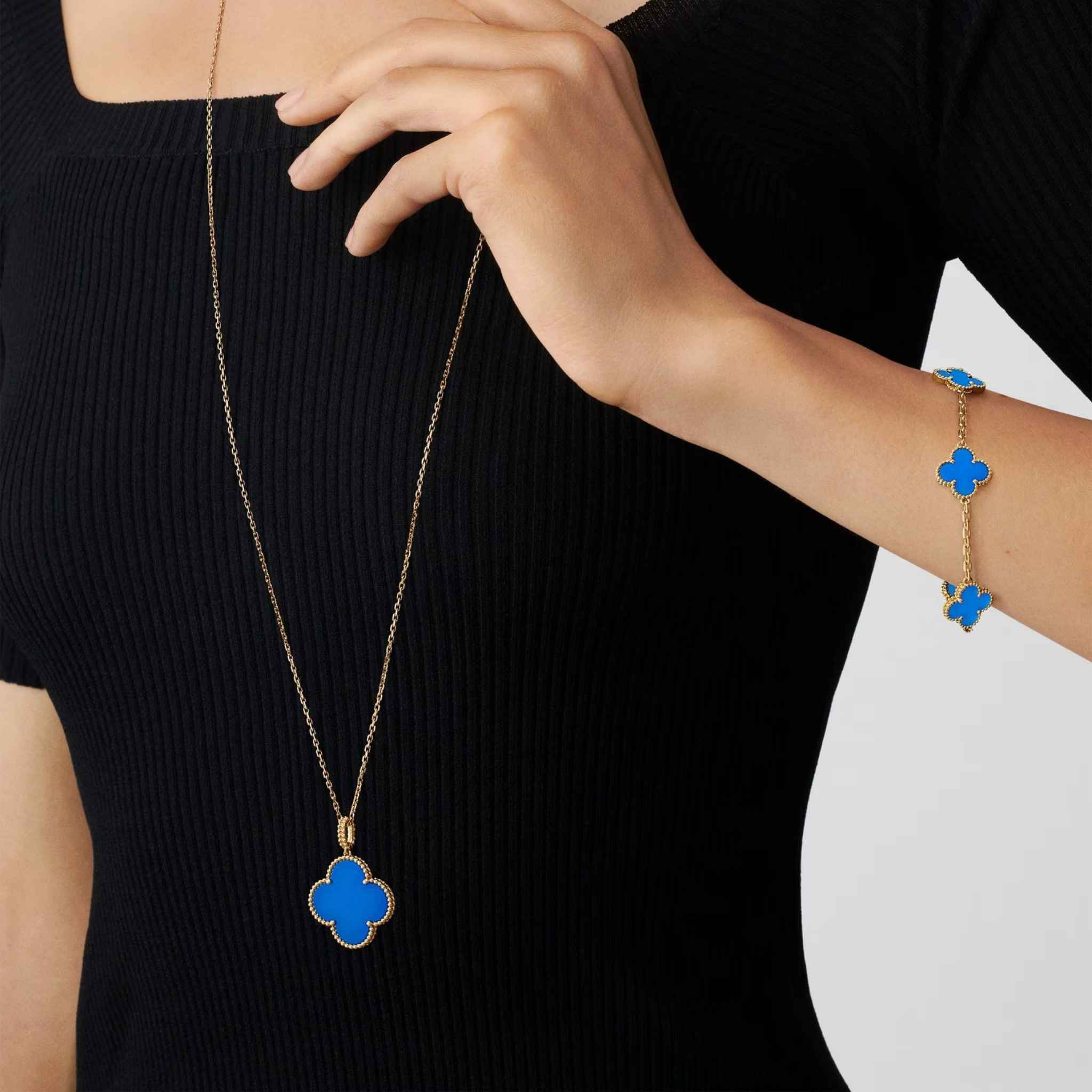 Alhambra Vintage Gold Motifs Bracelet Agate