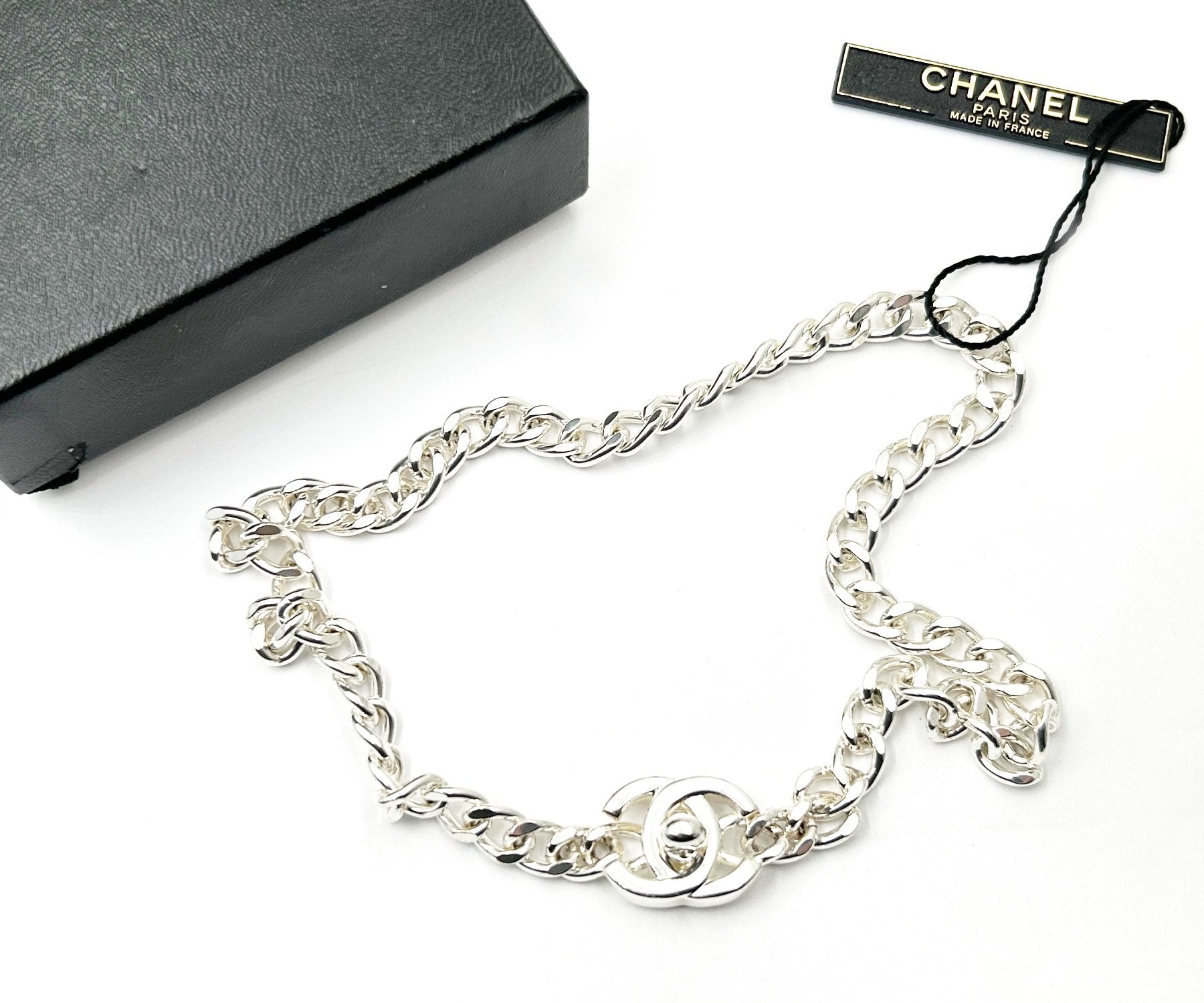 CHANEL Rare Vintage Silver CC Small Turnlock Chain Choker Necklace